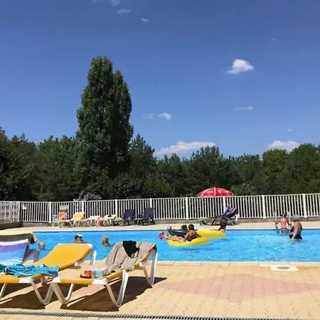 Mobil-home Confortable Avec Terrasse A - Api-1-52-683 Pézuls